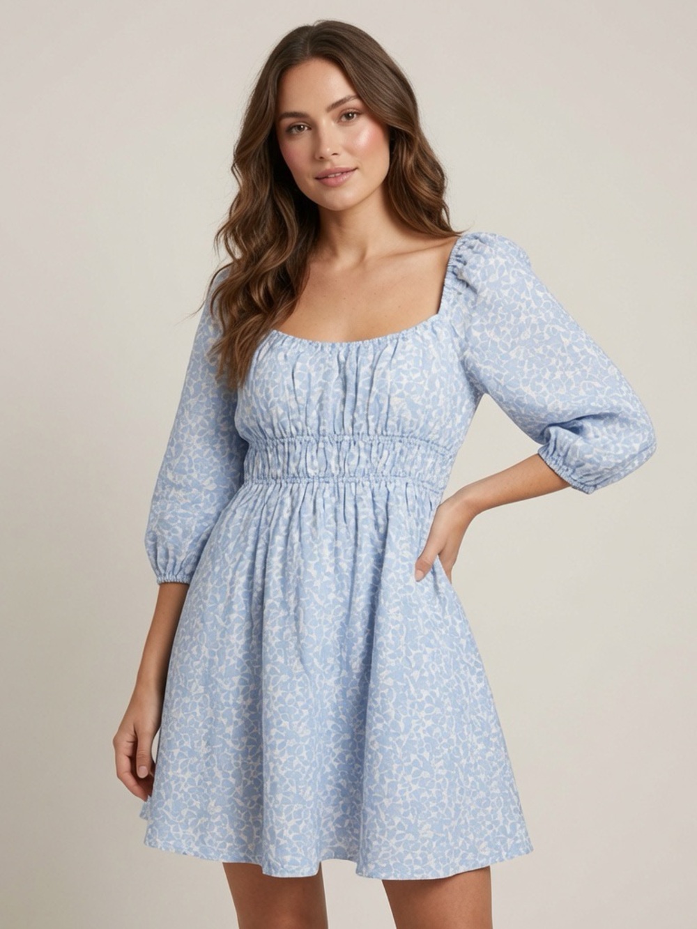 Hermoza Lala Cinched Mini Dress – Blue Floral – Size L NWT